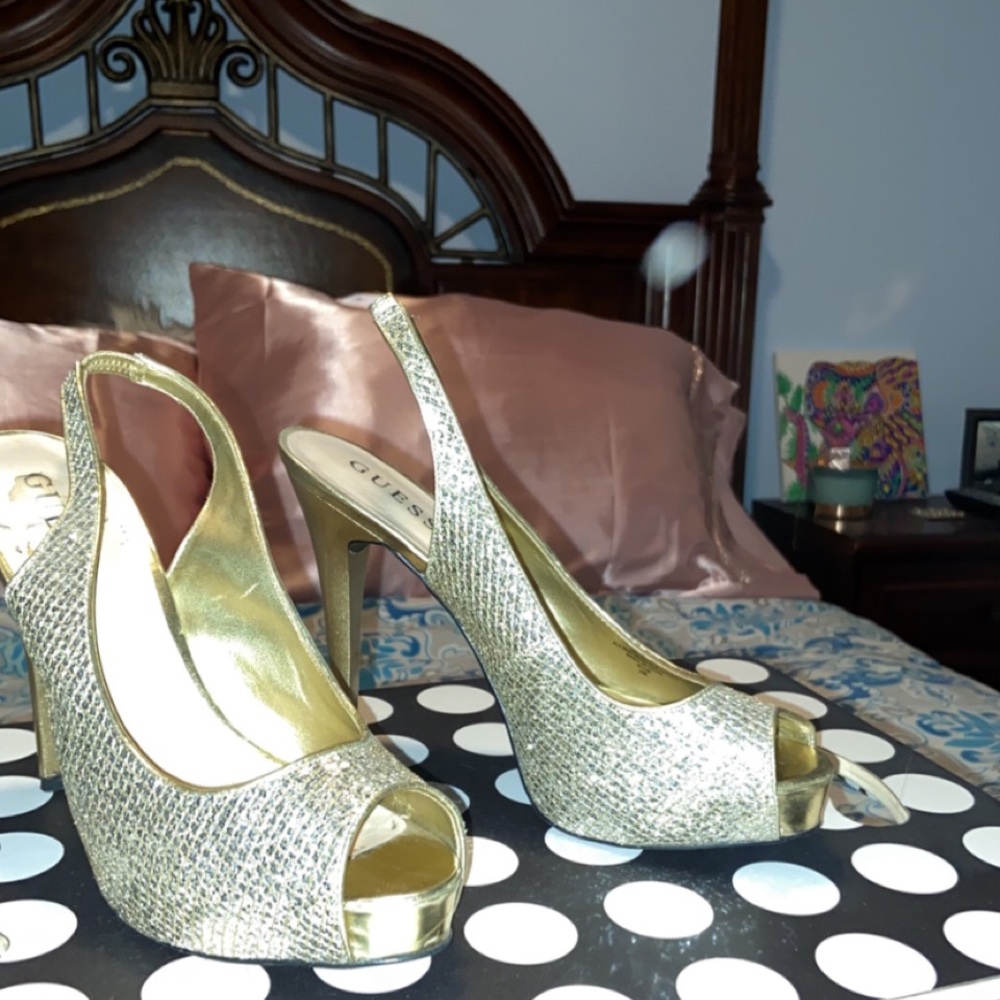 Guess gold shimmer